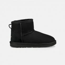 Το φθηνότερο 🧨 Μποτάκια UGG Classic II Mini Παιδικές Μπότες DARK BLUE-BLACK ⭐